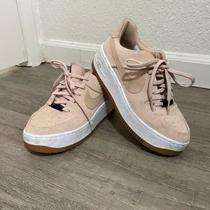 Nike Air Force 1 Sage Low